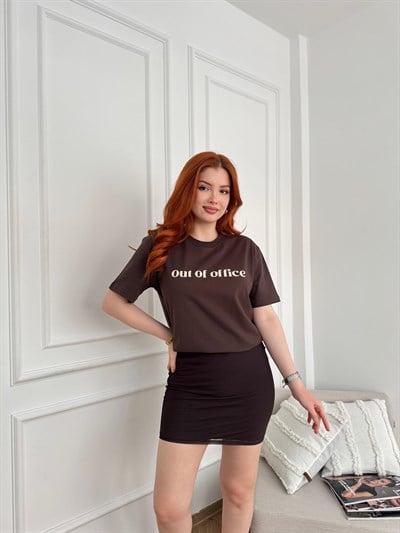 Out Of Ofiice Baskı T-shirt Kahve