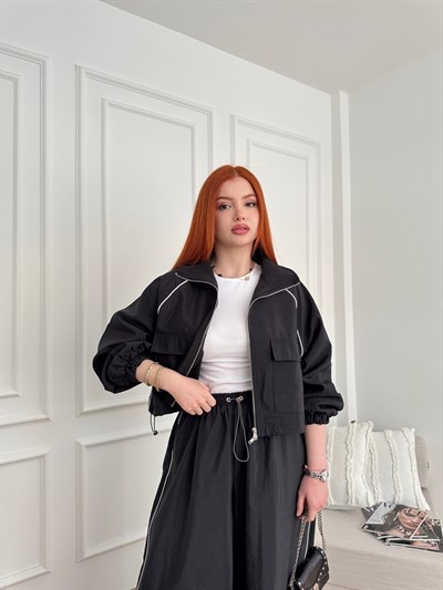 Oversize Crop Paraşüt Ceket Siyah