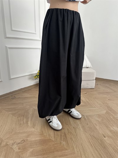 Paça Lastikli Balon Pantolon Siyah