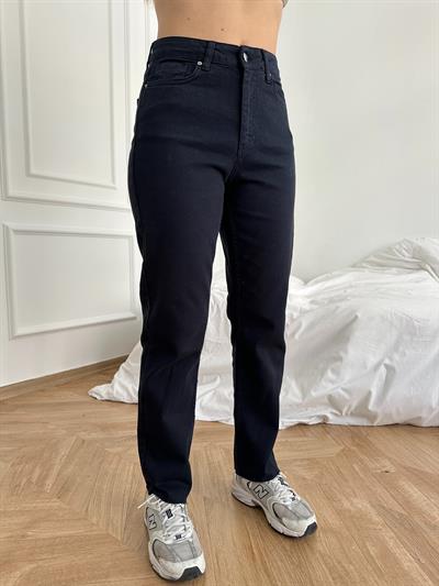 Paçası Dikişsiz Mom Pantolon 73 lacivert
