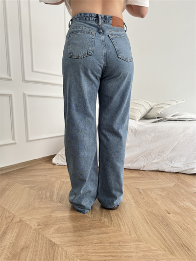 Paçası Kesik Jean Pantolon Mavi