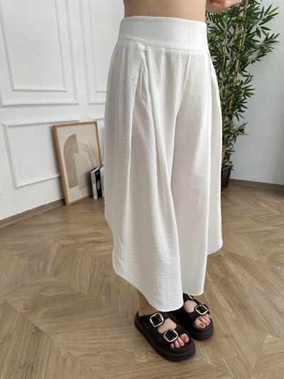 Pile Detay Yırtmaçlı Bol Pantolon Ekru