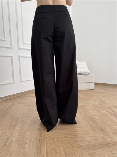 Pileli Geniş Paça Kumaş Pantolon Siyah