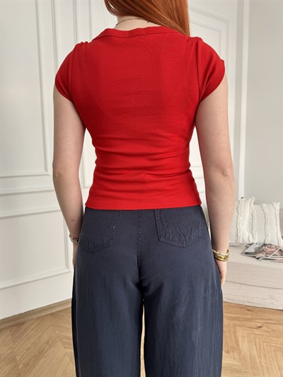Red Flags Slim Fit T-shirt Kırmızı