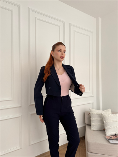 Tek Düğmeli Crop Ceket Lacivert