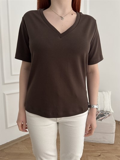 V Yaka Basic T-shirt Acı kahve