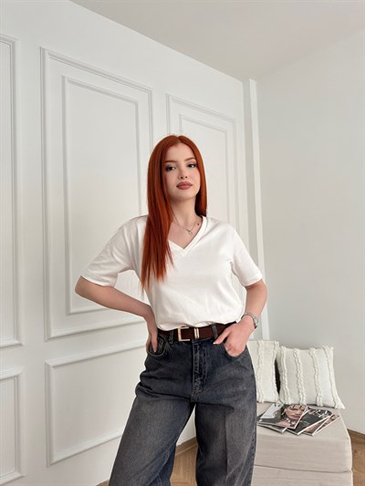 V Yaka Basic T-shirt Ekru