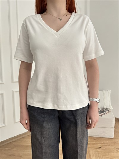 V Yaka Basic T-shirt Ekru