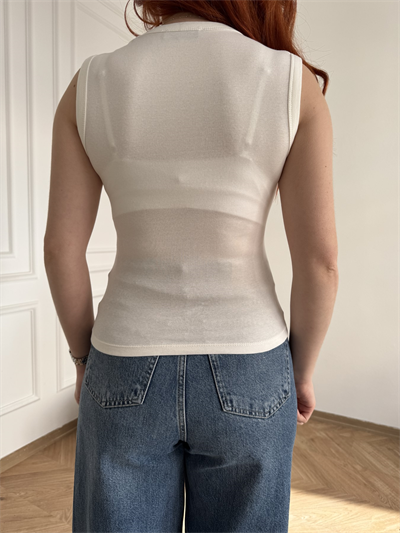 V Yaka Kolsuz Tişört Ekru