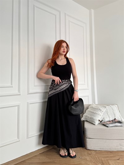 Yan Cepli Midi Çan Etek Siyah