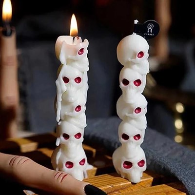 1 Adet 10,9cm Cadılar Bayramı Mini Mum Üst Üste Kuru Kafa