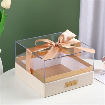 1 Adet 20x20x13cm Mika Kapaklı Kadife Kutu