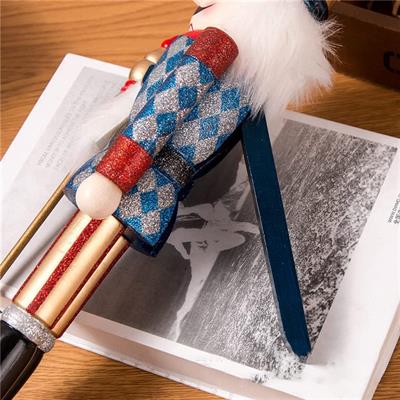 1 Adet 38cm Kurşun Asker Elinde Asa Parlak Kıyafetli