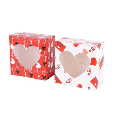 12 Adet 15x15x7,5cm Karton Kutu Kalp Desenli Karışık Model