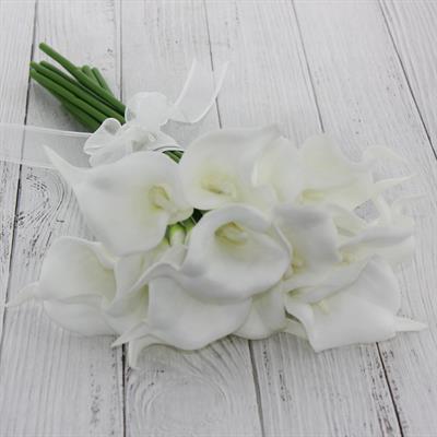 15 Adet Islak Gala Çiçek Demedi