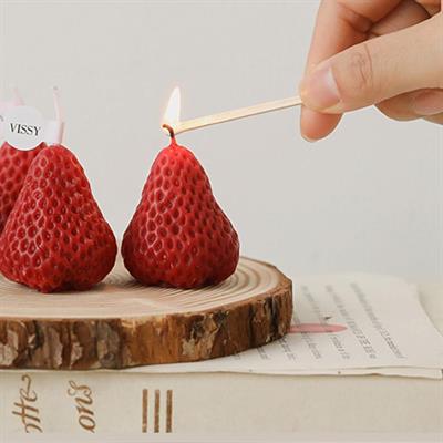4 Adet Mini 3,5cm Çilek Mum Çilek Kokulu
