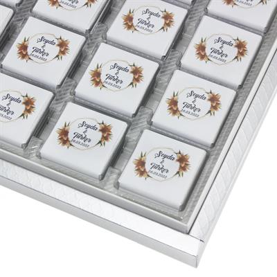 48 Adet Zambak Çiçekli Söz Nişan Çikolatası İsme Özel Madlen