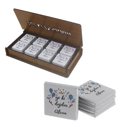 Ahşap Kutuda 24 Adet Çikolata İsme Özel İyi ki Doğdun Doğumgünü