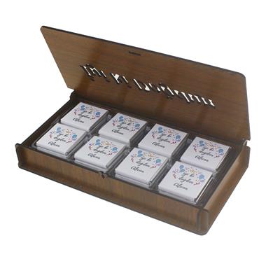 Ahşap Kutuda 24 Adet Çikolata İsme Özel İyi ki Doğdun Doğumgünü