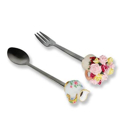 Sürahili Kaşık Vazolu Çatal