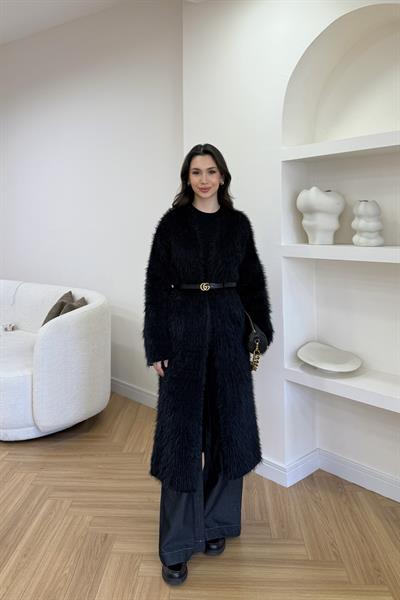 COSY TÜYLÜ HIRKA - SİYAH