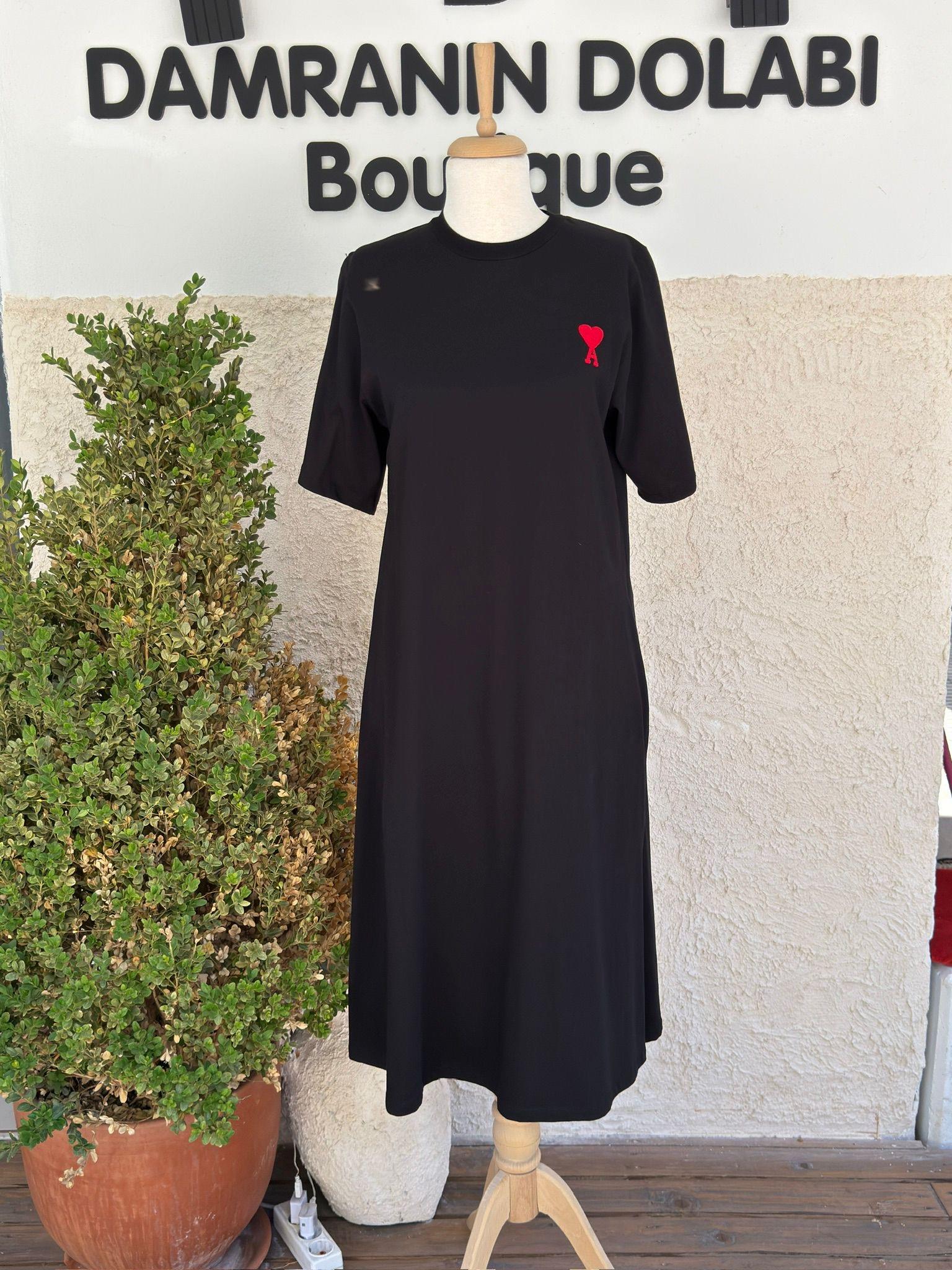 Basıc Elbise Amblemli
