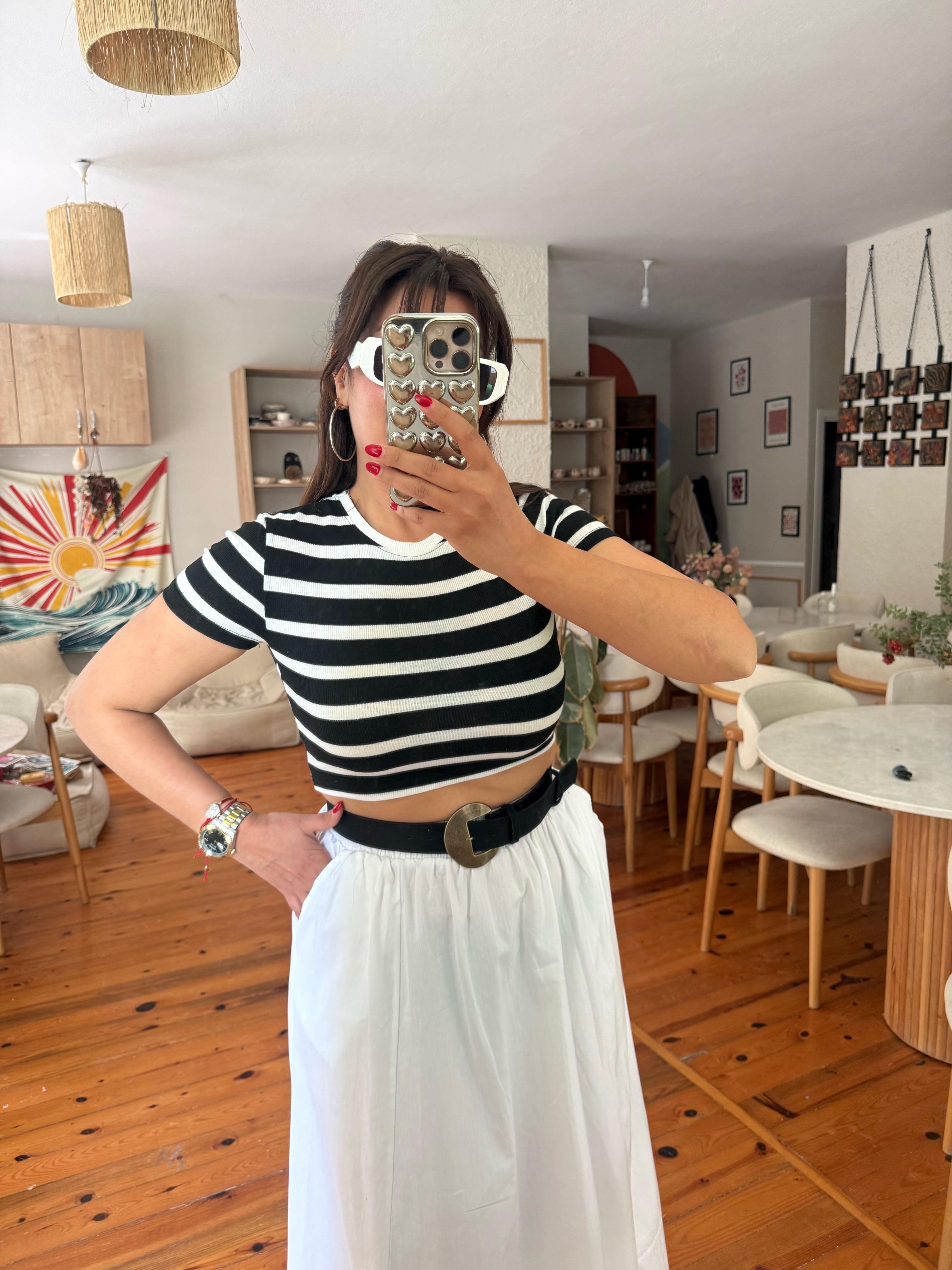 Çizgili Crop T-shirt Siyah-Beyaz