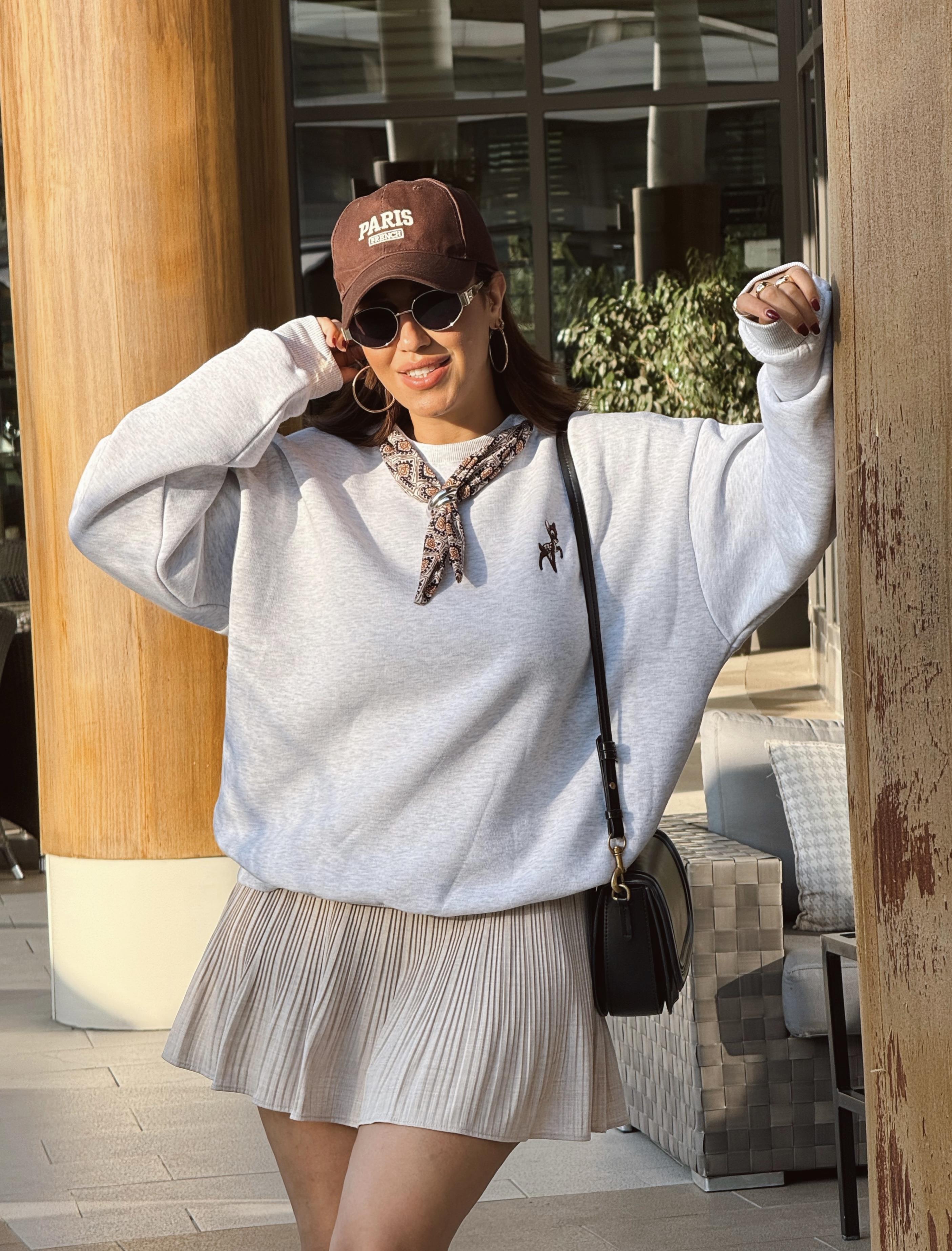 Fularlı Sweatshırt