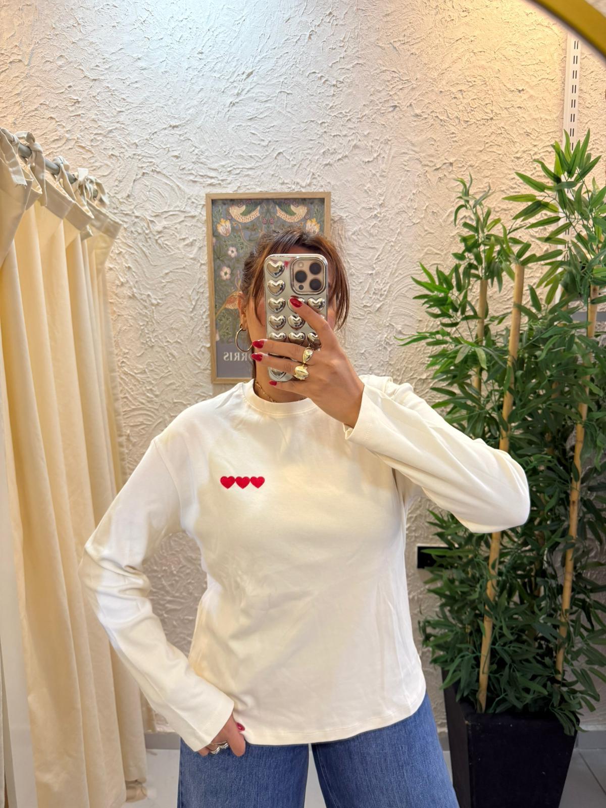 Kalp Nakışlı sweat Krem