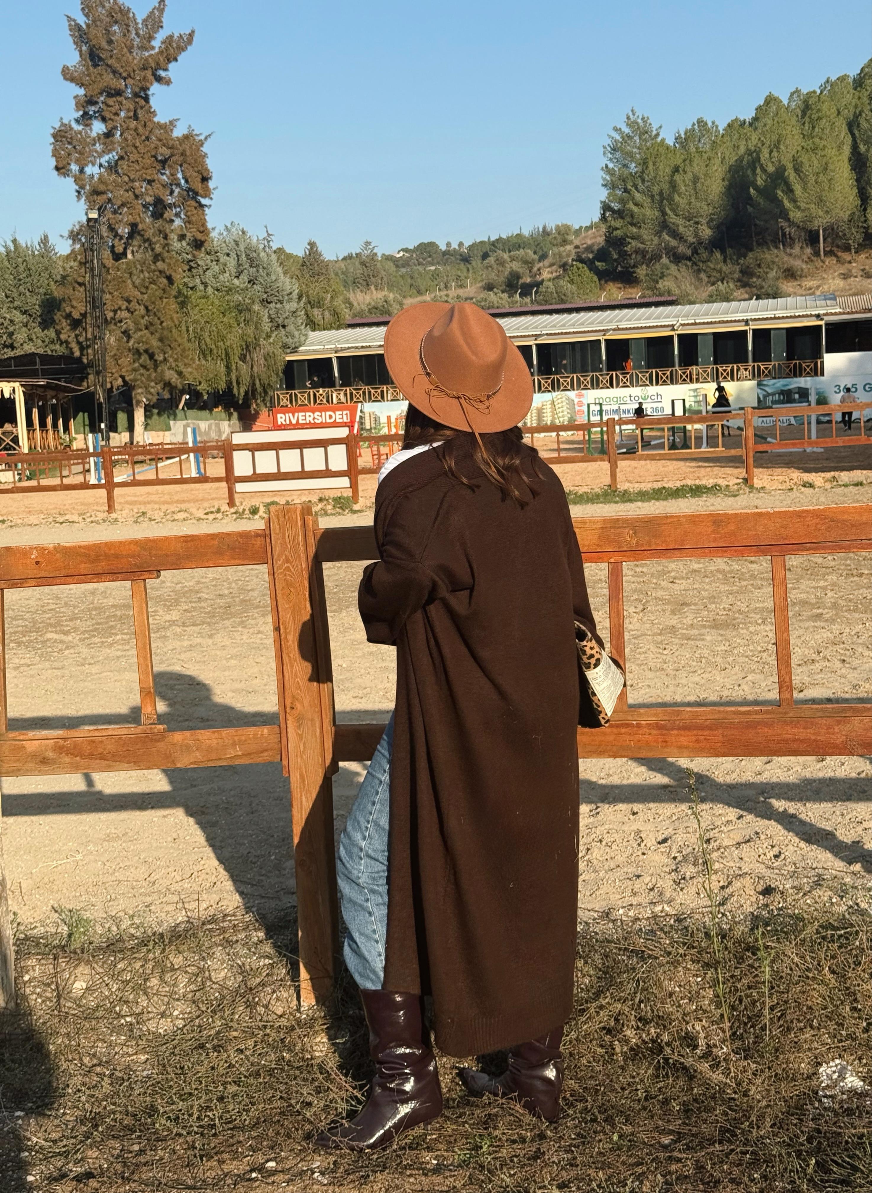 Uzun Triko Hırka Kahverengi