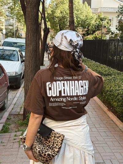 Arkası Baskılı T-shirt Kahverengi