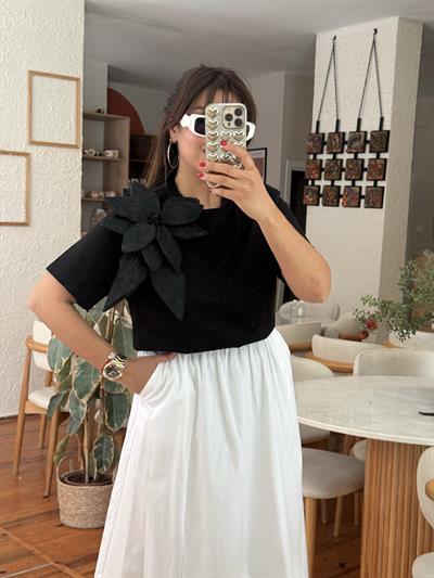 Çiçekli T-shirt Siyah