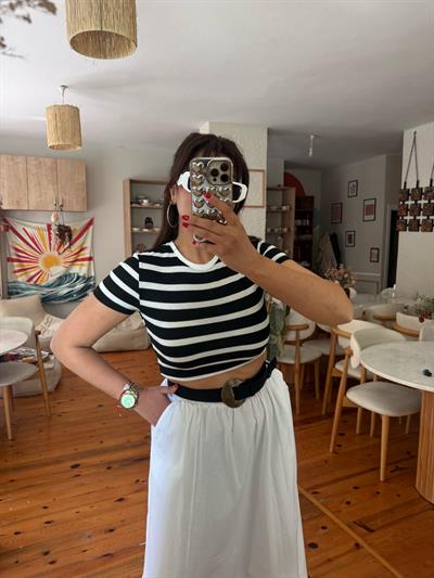 Çizgili Crop T-shirt Siyah-Beyaz