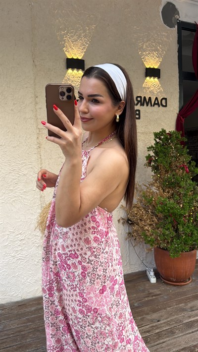 Desenli Halter Elbise Pembe