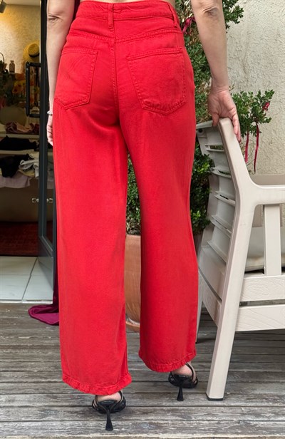 Kırmızı Jean
