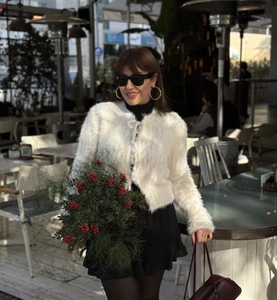 Önü Bağcıklı Hırka Krem