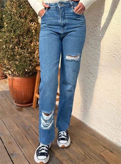 Paçası Yırtık Jean Mavi