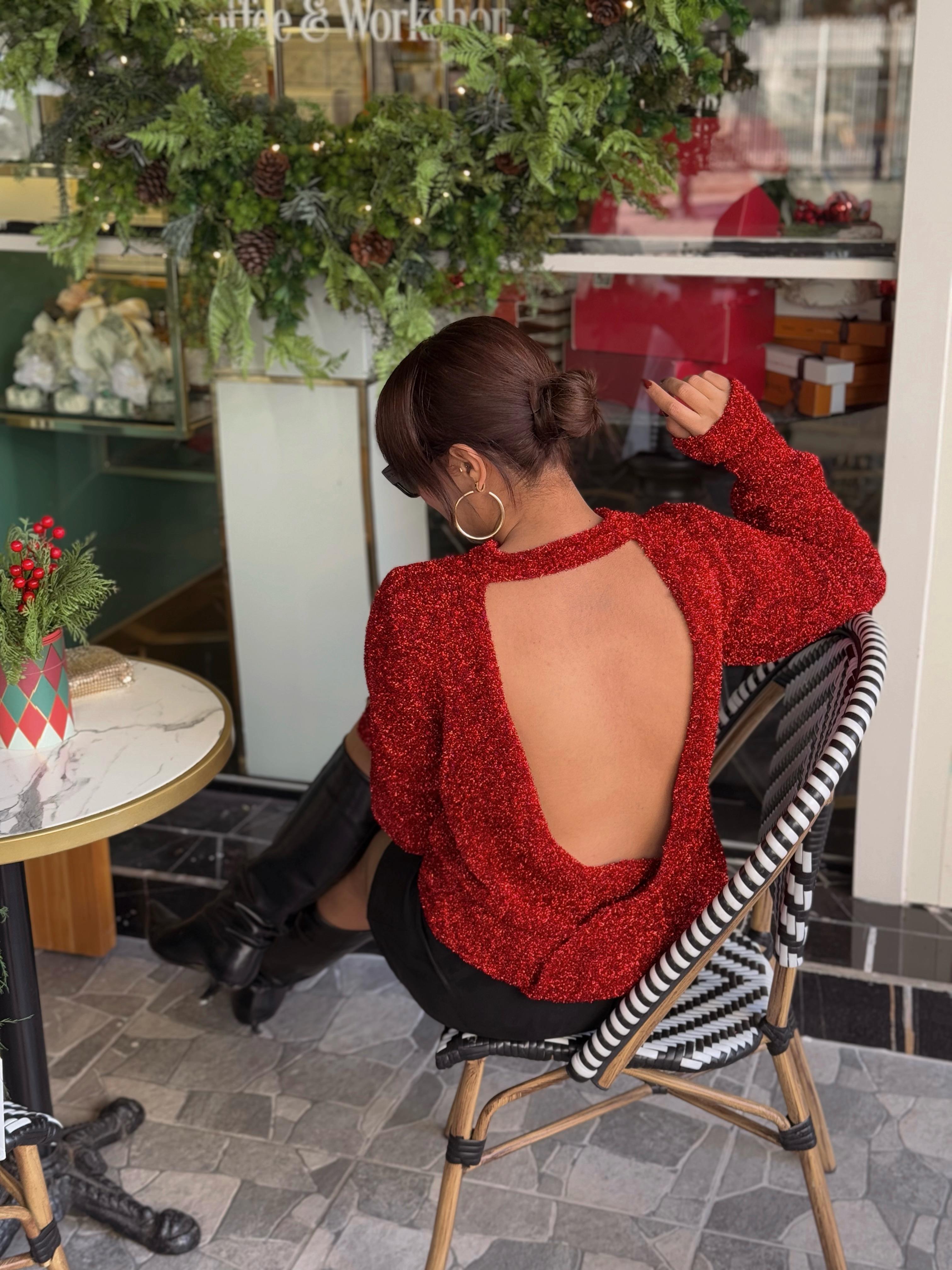 Sırtı açık simli kazak