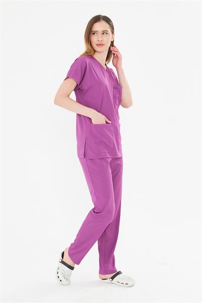 MOR-pantone-19-3138-tcx-byzantium