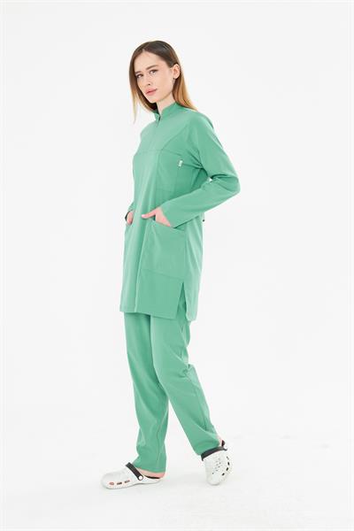 NİL YEŞİLİ-Pantone: 18-5622 TCX Frosty Spruce