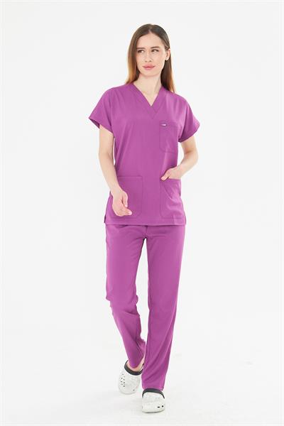 MOR-pantone-19-3138-tcx-byzantium