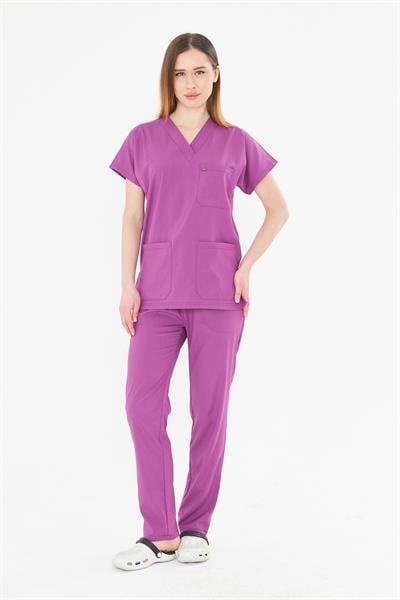 MOR-pantone-19-3138-tcx-byzantium