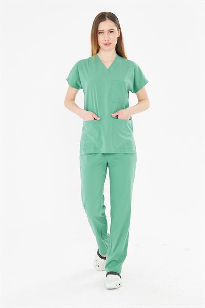  NİL YEŞİLİ-Pantone: 18-5622 TCX Frosty Spruce