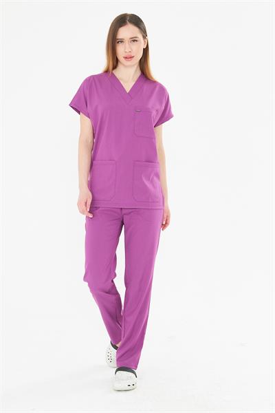 MOR-pantone-19-3138-tcx-byzantium