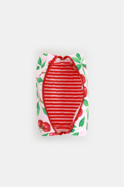 Kiraz Baskılı Kapitoneli Üçgen Makyaj Çantası Kiraz