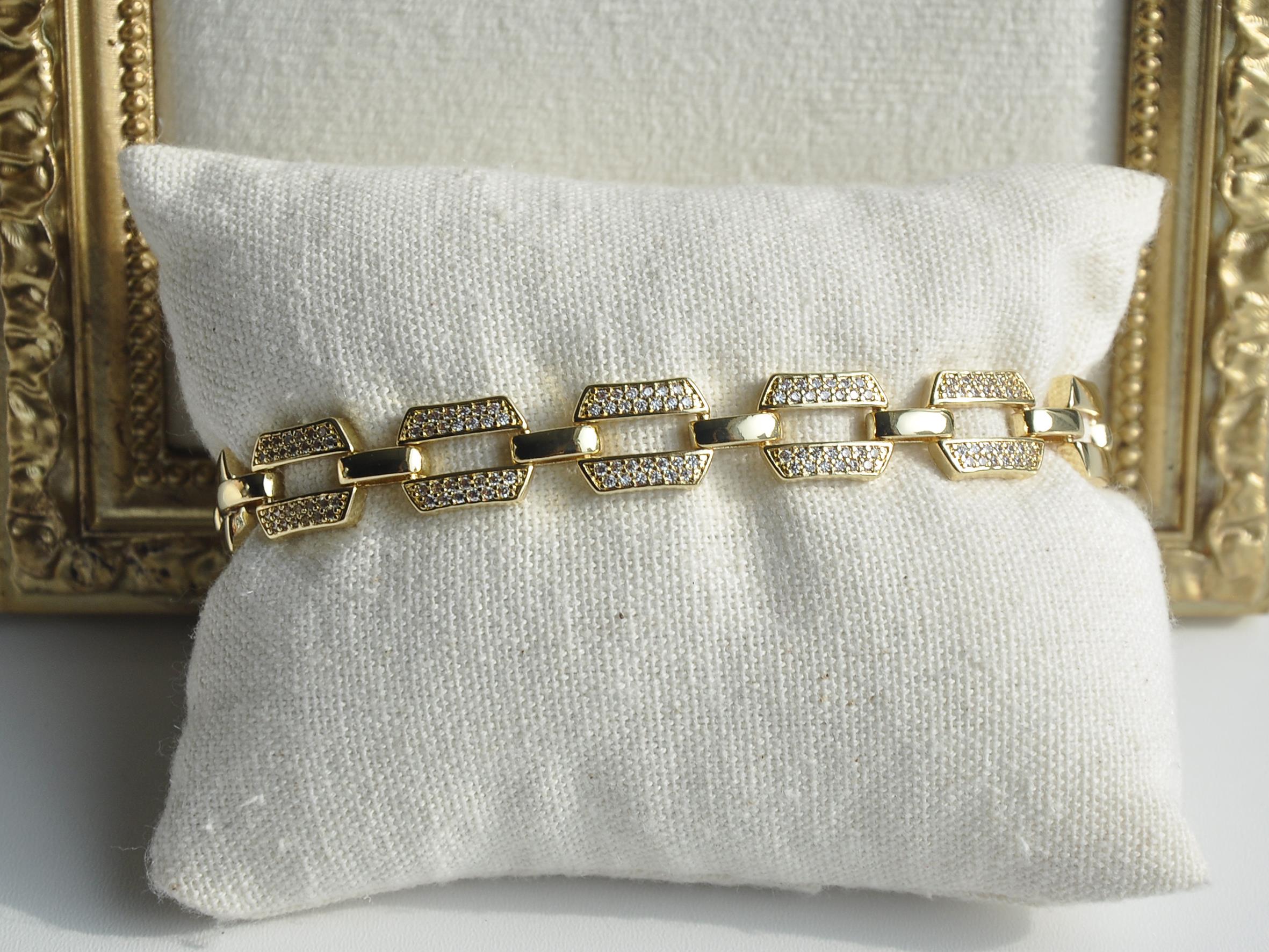 Gold 14K taşlı bileklik
