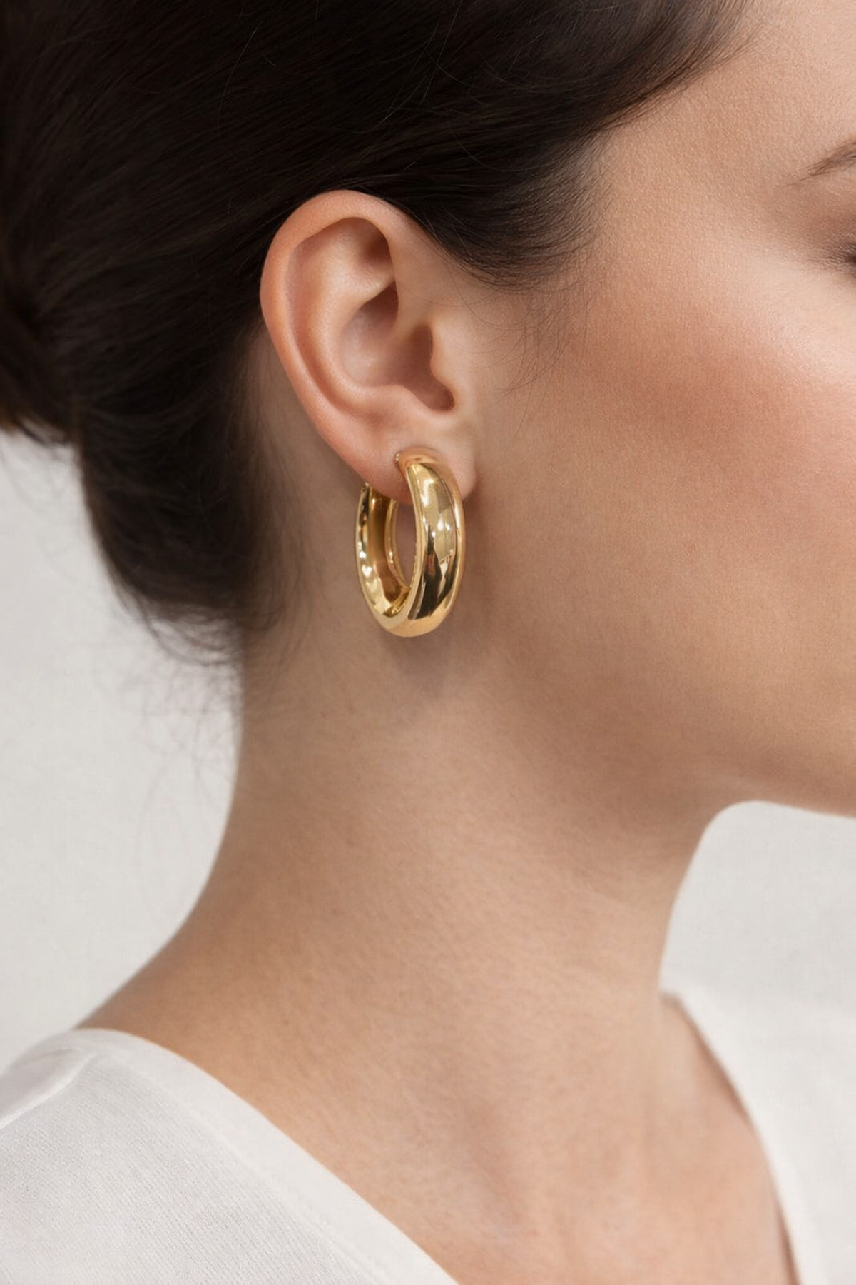 Gold Kalın Yarım Çengel Küpe