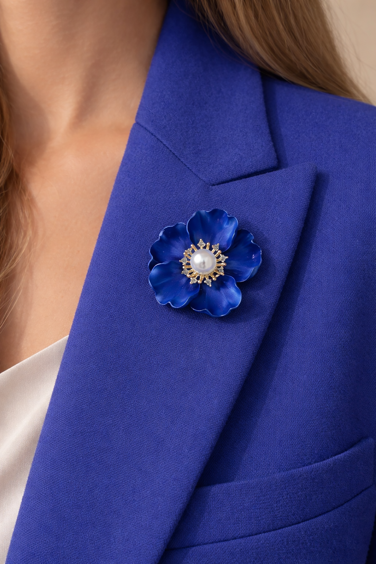 Mavi İncili Çiçek İğneli Broş