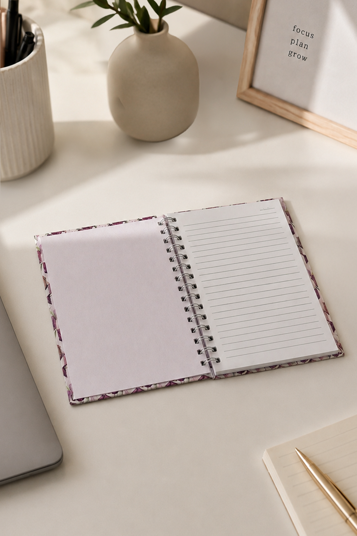 Pembe Lale Çizgili Spiralli Defter 15X20 cm