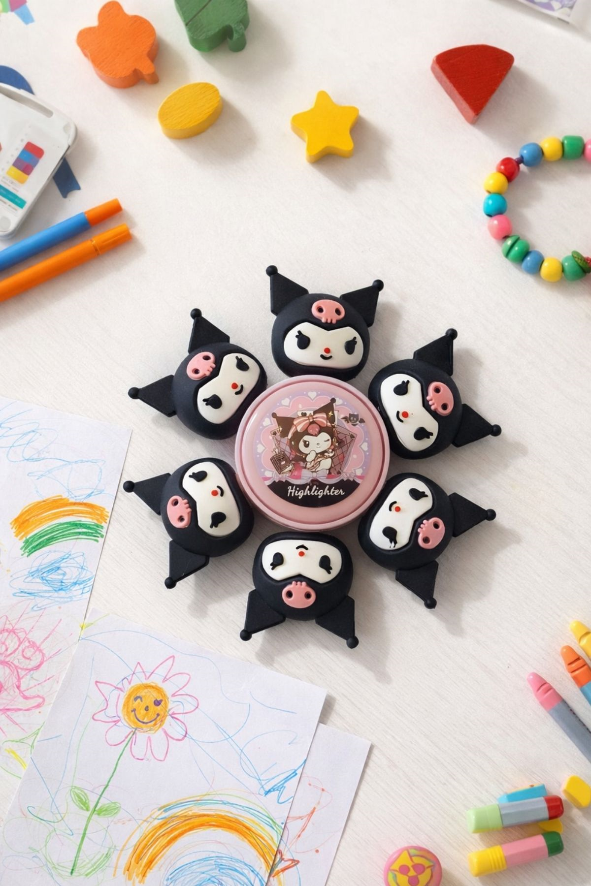 Siyah 6 Renkli Kuromi Mini Keçeli Kalem